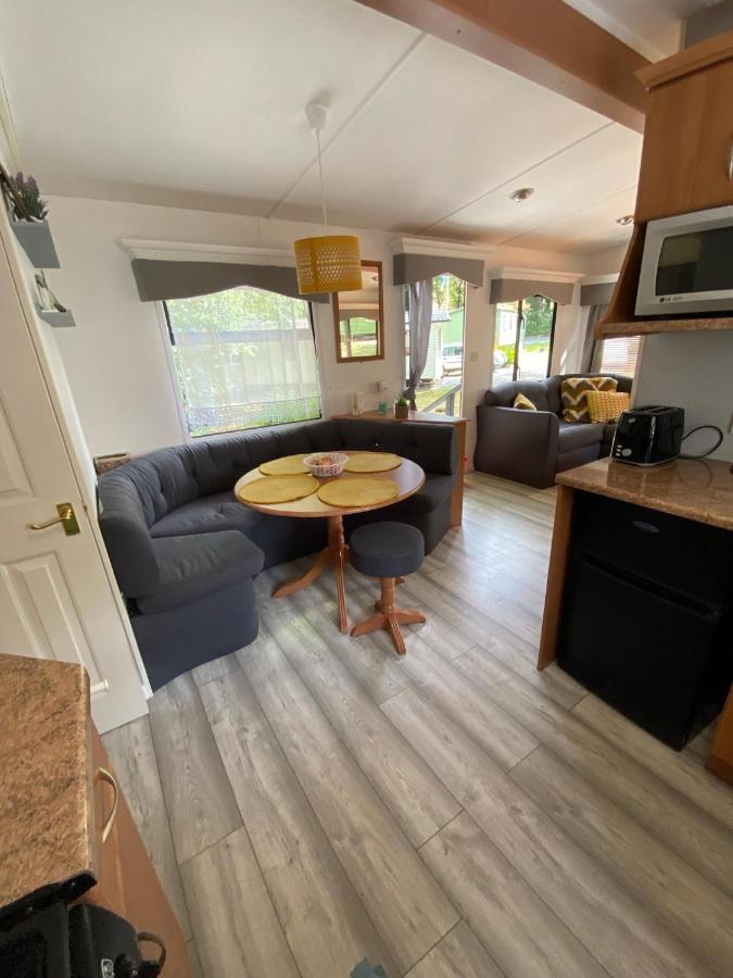 Unique Caravan With Outdoor Space Apartment Ballantrae ภายนอก รูปภาพ