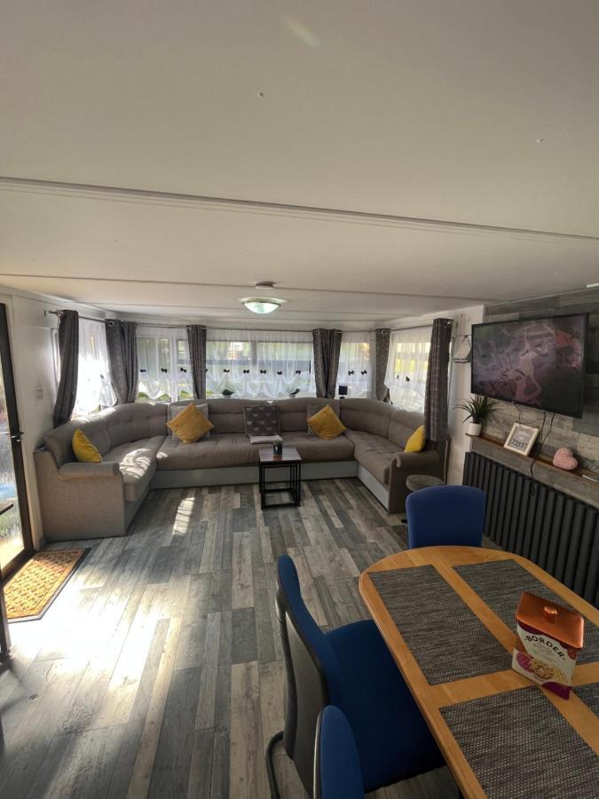 Unique Caravan With Outdoor Space Apartment Ballantrae ภายนอก รูปภาพ