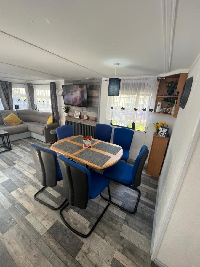 Unique Caravan With Outdoor Space Apartment Ballantrae ภายนอก รูปภาพ